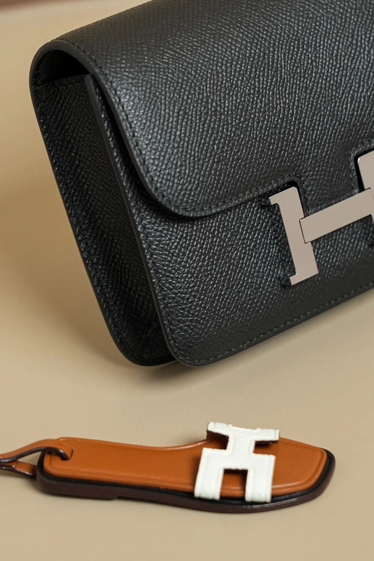 에르메스 콘스탄스 슬림 월렛 블랙 앱송 팔라듐 하드웨어 (100% HAND MADE)