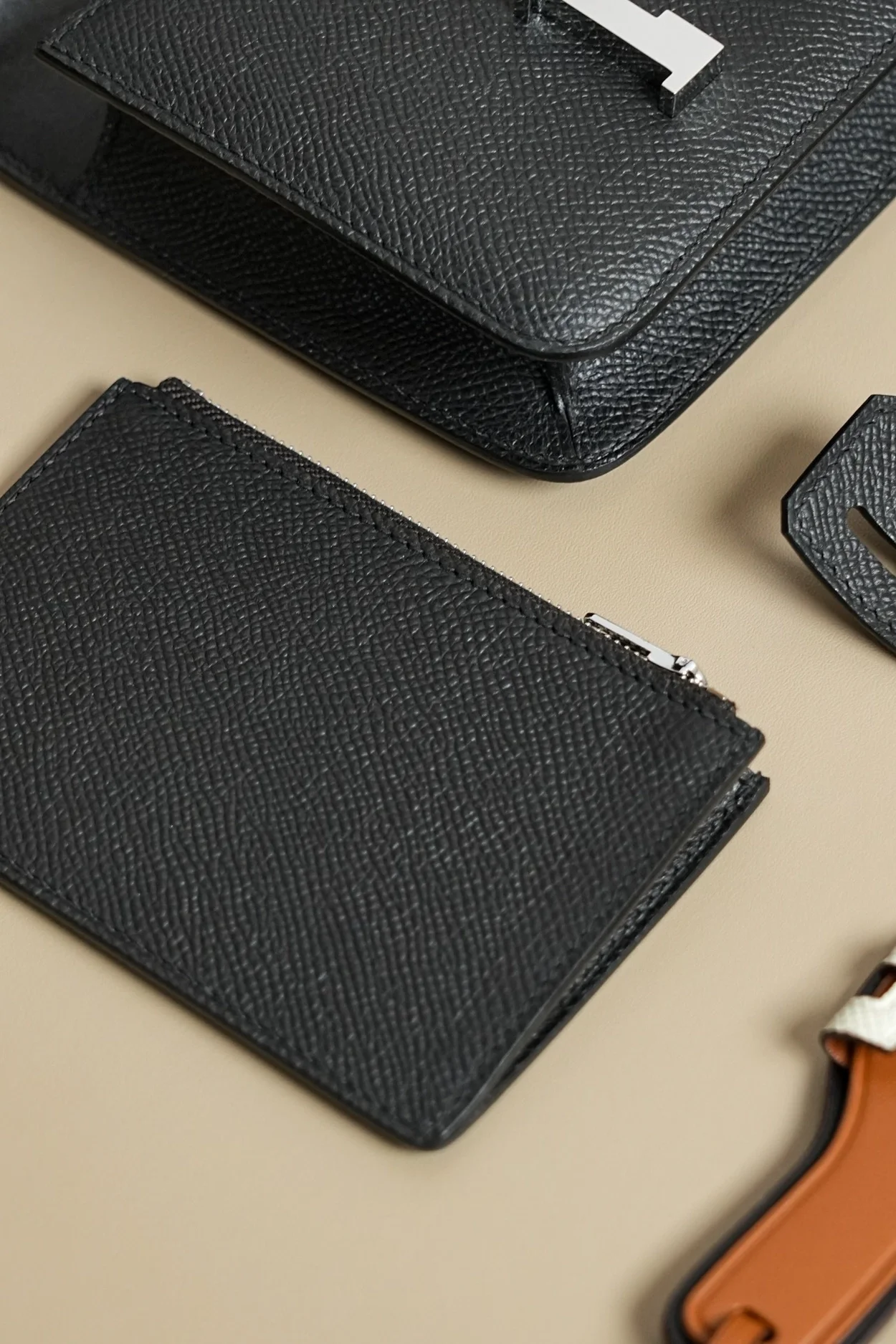 에르메스 콘스탄스 슬림 월렛 블랙 앱송 팔라듐 하드웨어 (100% HAND MADE)