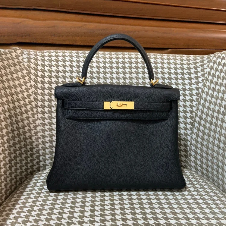 에르메스 켈리 28 르투르네 블랙 골드 하드웨어 (100% HAND MADE)