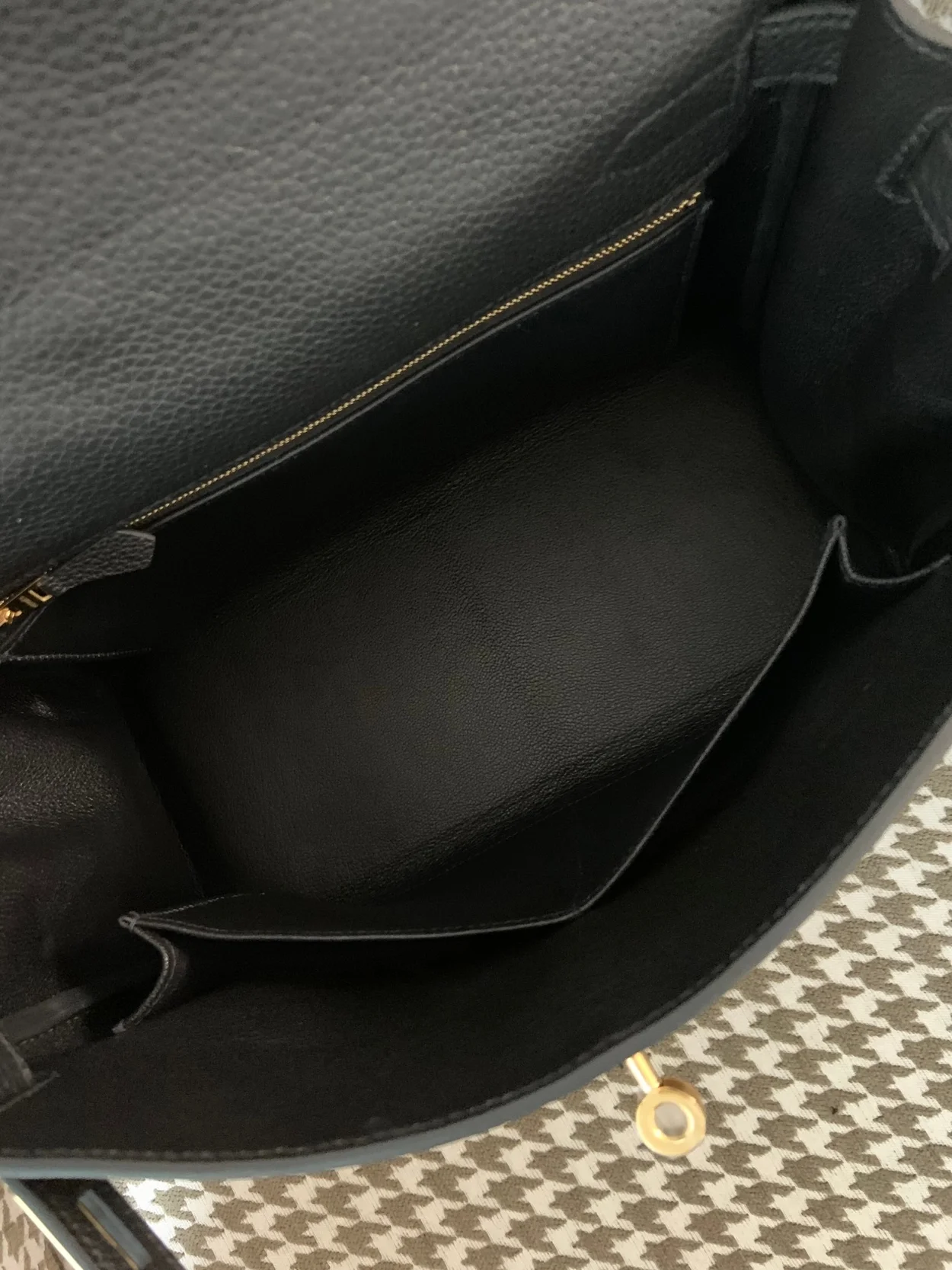 에르메스 켈리 28 르투르네 블랙 골드 하드웨어 (100% HAND MADE)