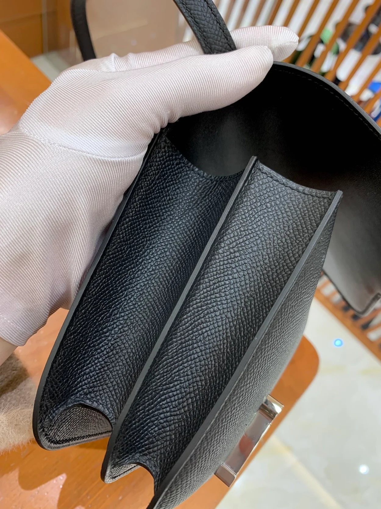 에르메스 콘스탄스 18 블랙 앱송 에나멜 인레이 버클 팔라듐 하드웨어 (100% HAND MADE)