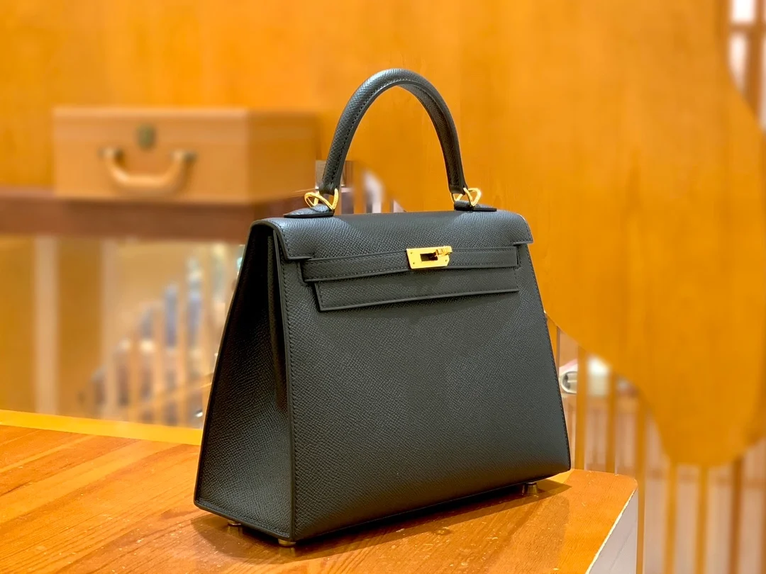 에르메스 켈리 25 셀리에 블랙 골드 하드웨어 (100% HAND MADE)