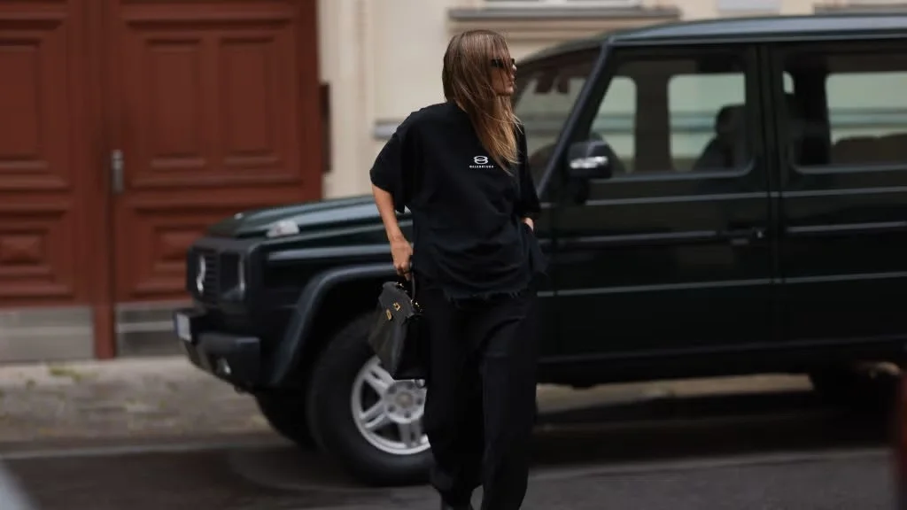 에르메스 켈리 25 르투르네 스위프트 블랙 골드 하드웨어 (100% HAND MADE)