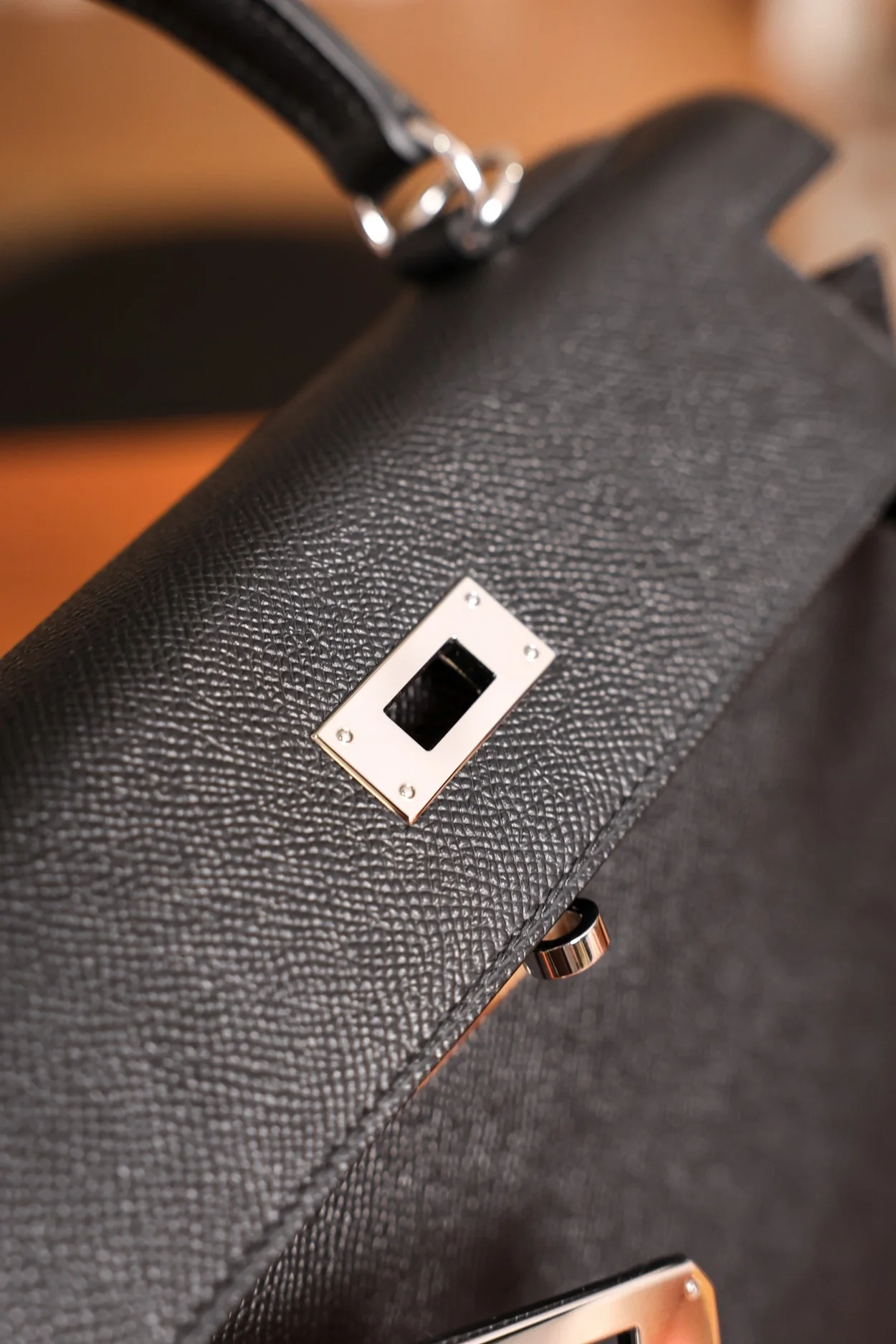 에르메스 켈리 28 셀리에 블랙 실버 하드웨어 (100% HAND MADE)