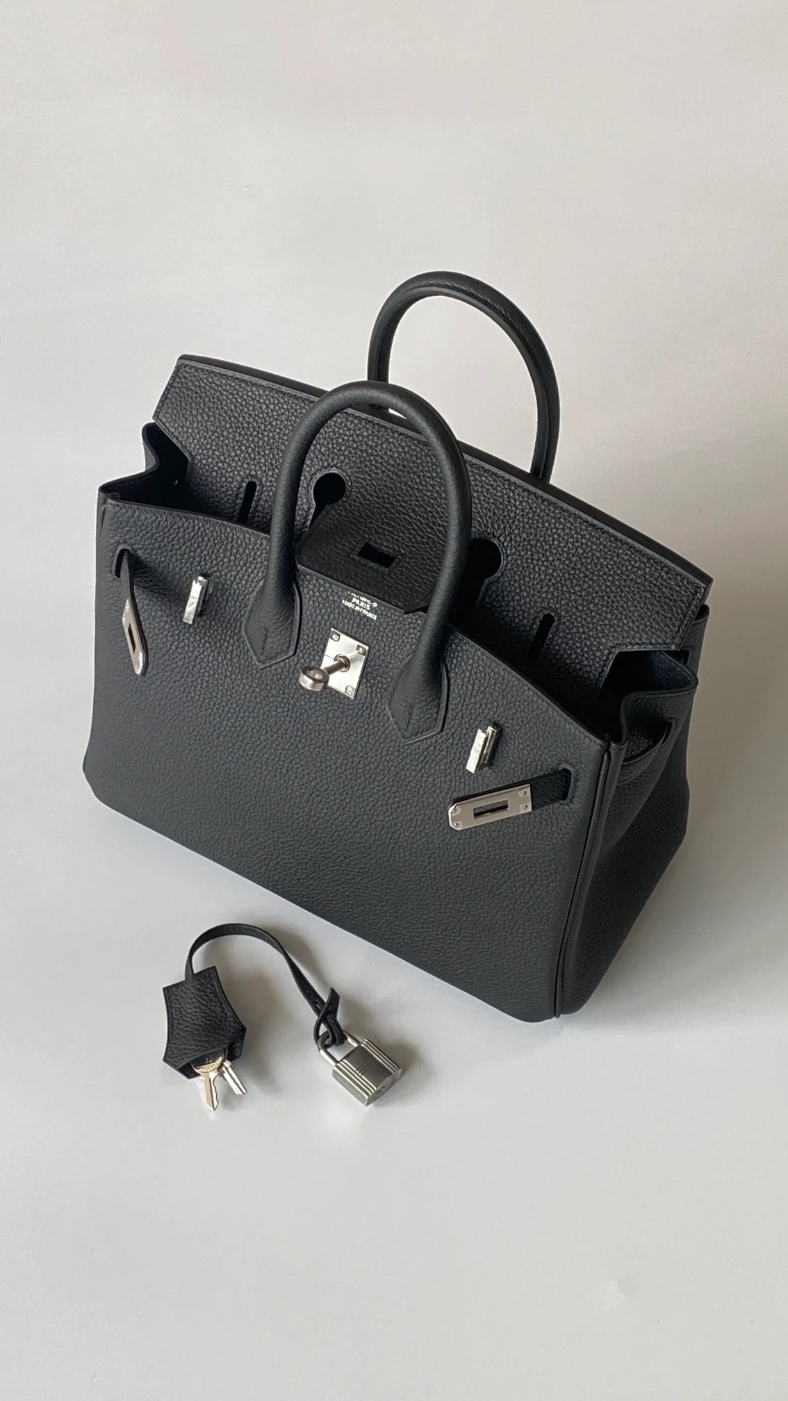 에르메스 버킨 30 르투르네 투톤 블랙 팔라듐 하드웨어 (100% HAND MADE)