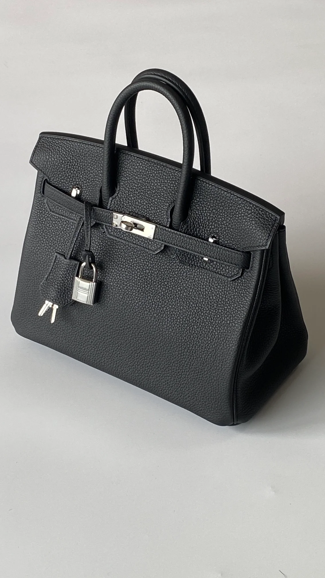 에르메스 버킨 30 르투르네 투톤 블랙 팔라듐 하드웨어 (100% HAND MADE)