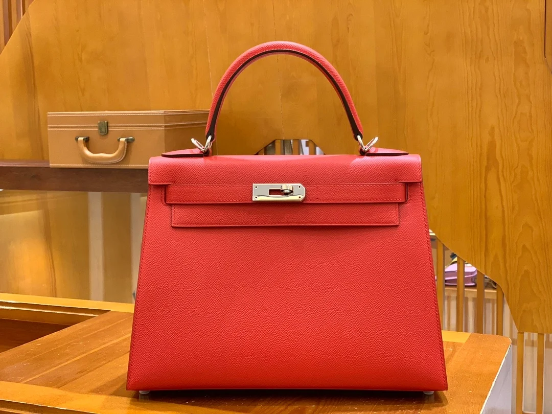 에르메스 켈리 28 셀리에 하트 레드 골드 하드웨어 (100% HAND MADE)