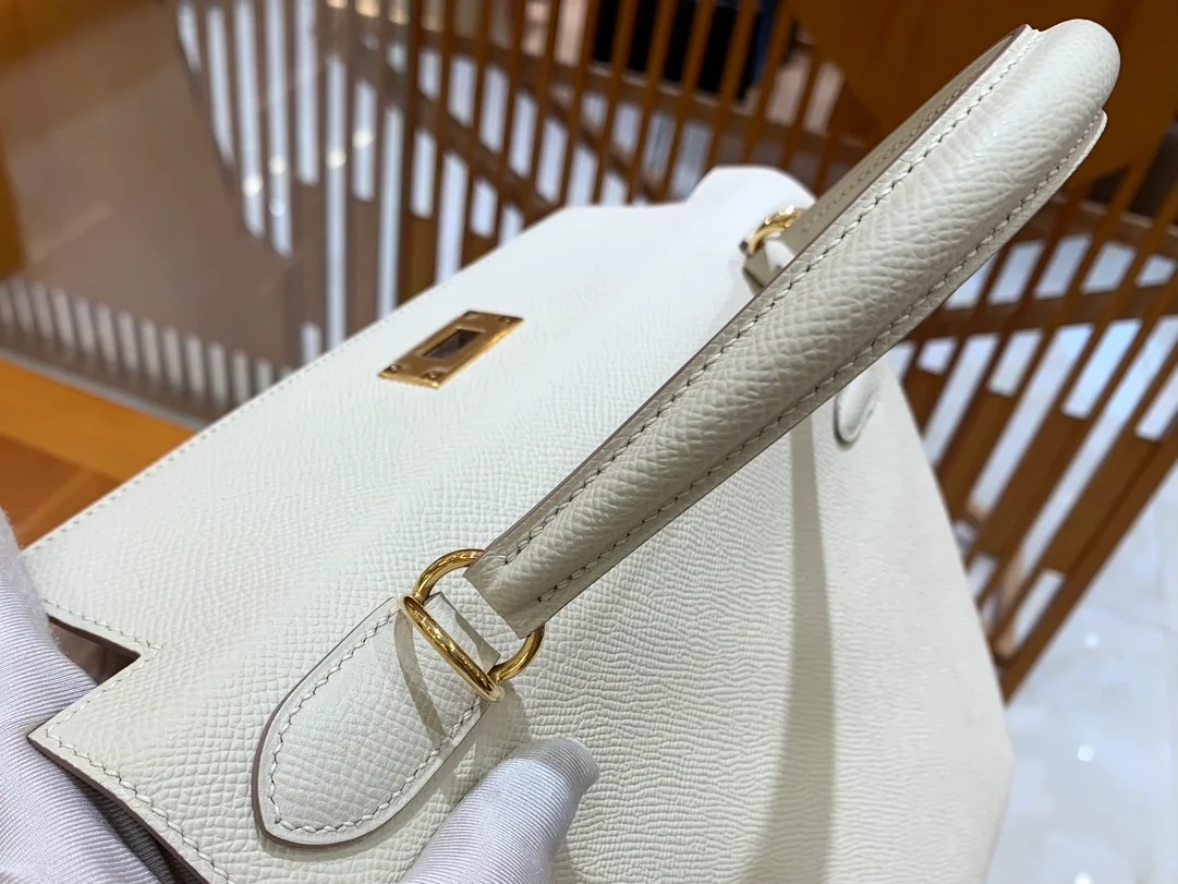 에르메스 켈리 28 셀리에 밀크 쉐이크 골드 하드웨어 (100% HAND MADE)