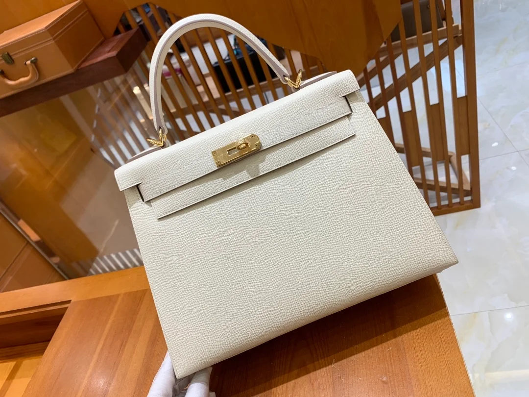 에르메스 켈리 28 셀리에 밀크 쉐이크 골드 하드웨어 (100% HAND MADE)