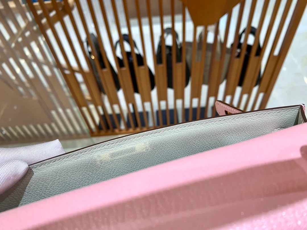 에르메스 켈리 28 셀리에 체리 블라썸 골드 하드웨어 (100% HAND MADE)