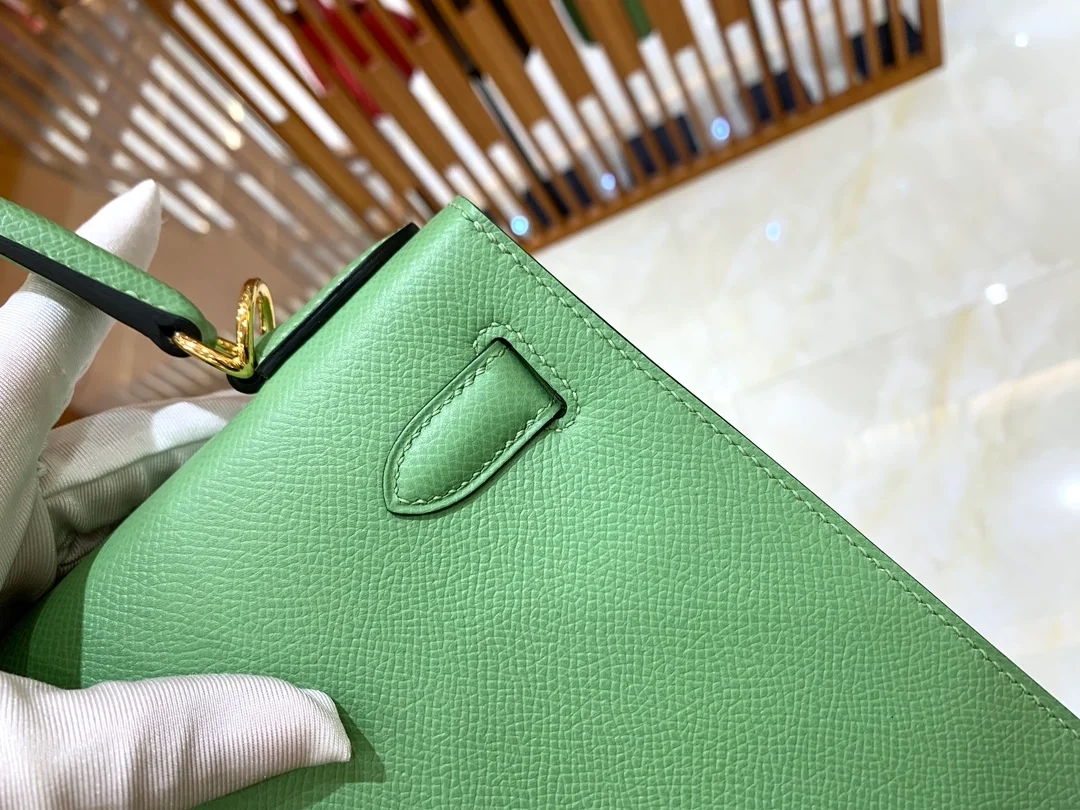 에르메스 켈리 28 셀리에 아보카도 그린 골드 하드웨어 (100% HAND MADE)