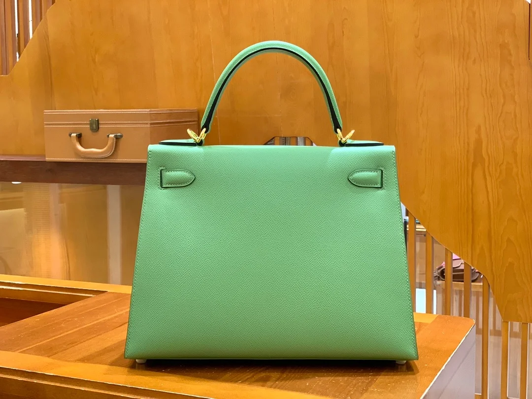 에르메스 켈리 28 셀리에 아보카도 그린 골드 하드웨어 (100% HAND MADE)