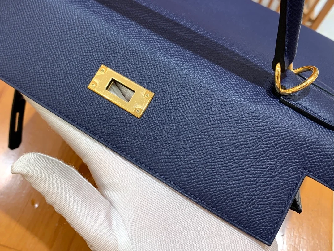 에르메스 켈리 28 셀리에 사파이어 블루 골드 하드웨어 (100% HAND MADE)