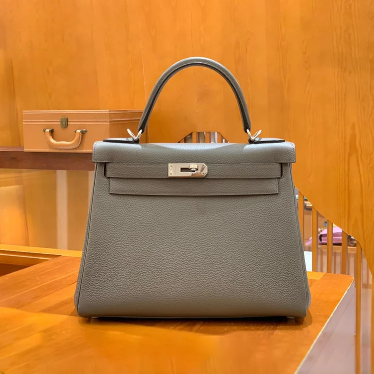 에르메스 켈리 28 르투르네 퓨터 그레이 실버 하드웨어 (100% HAND MADE)