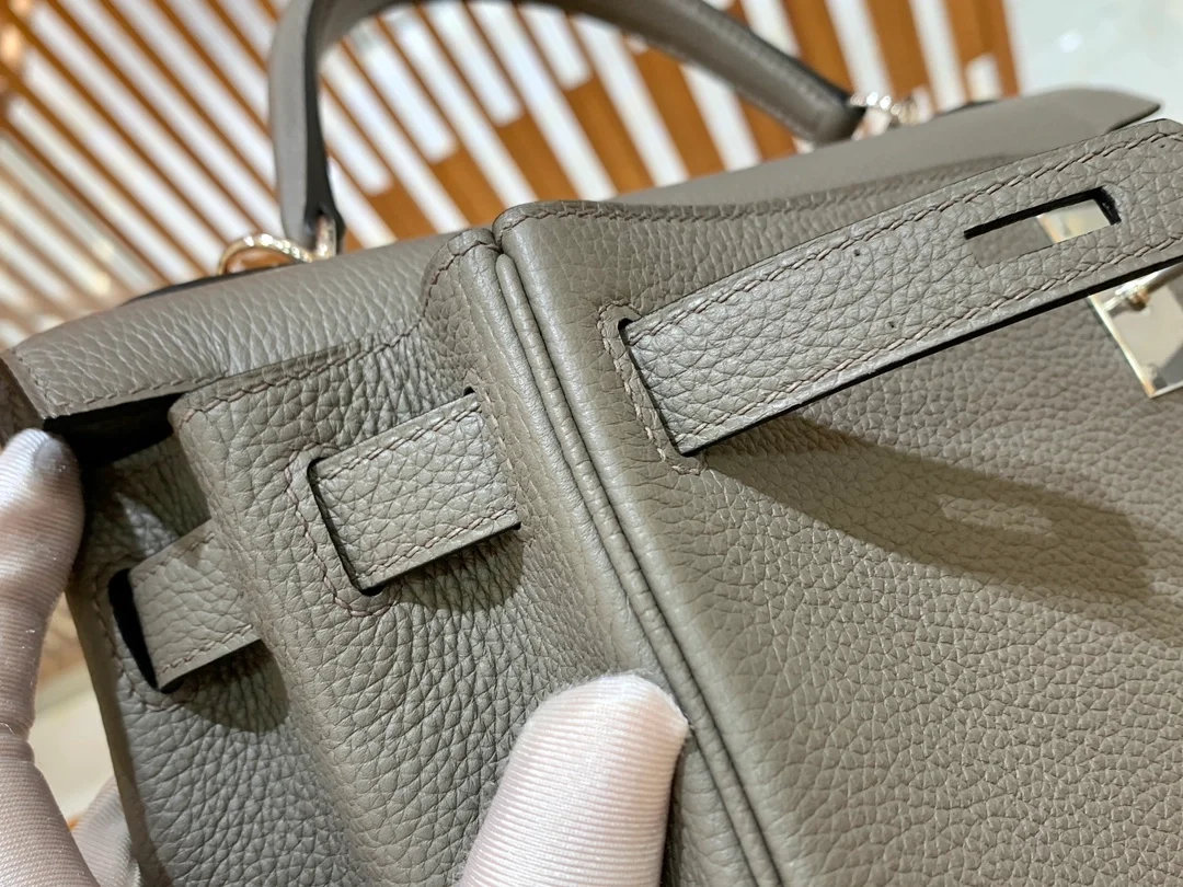 에르메스 켈리 28 르투르네 퓨터 그레이 실버 하드웨어 (100% HAND MADE)