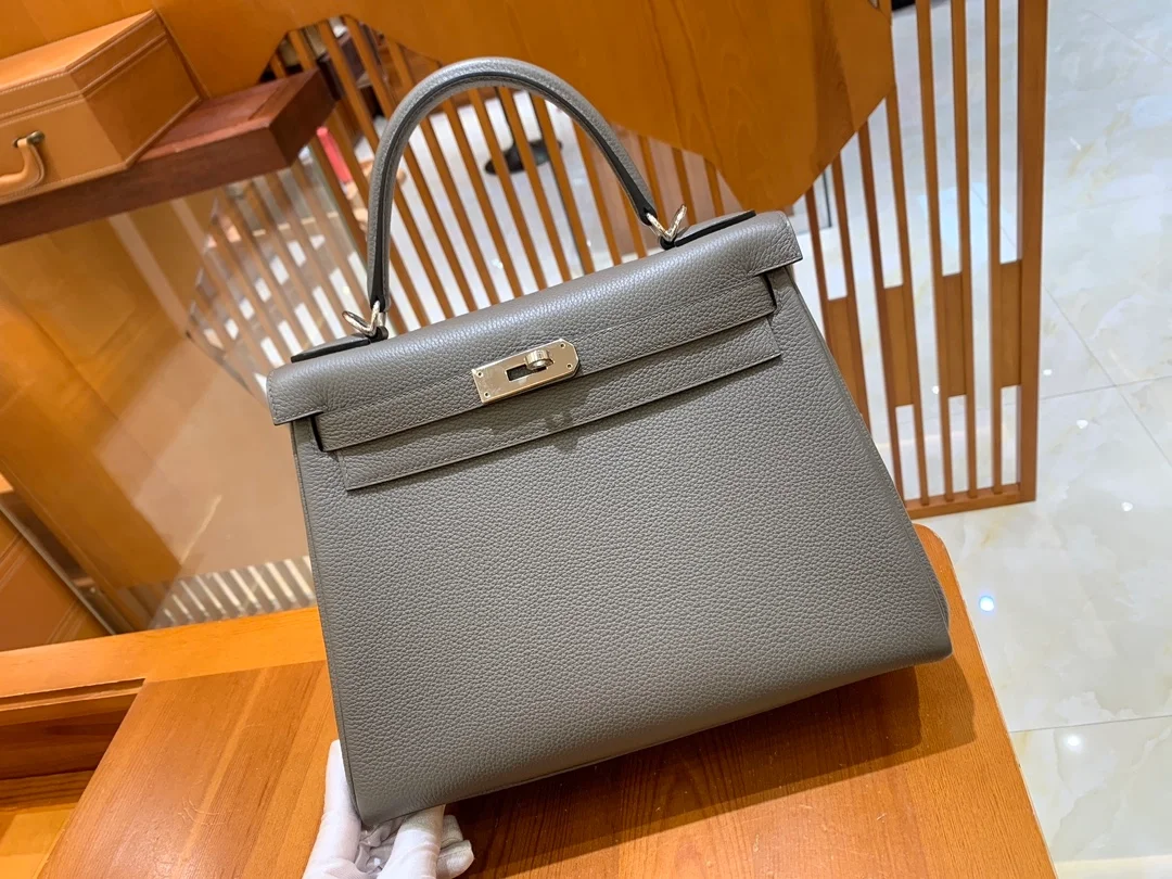 에르메스 켈리 28 르투르네 퓨터 그레이 실버 하드웨어 (100% HAND MADE)