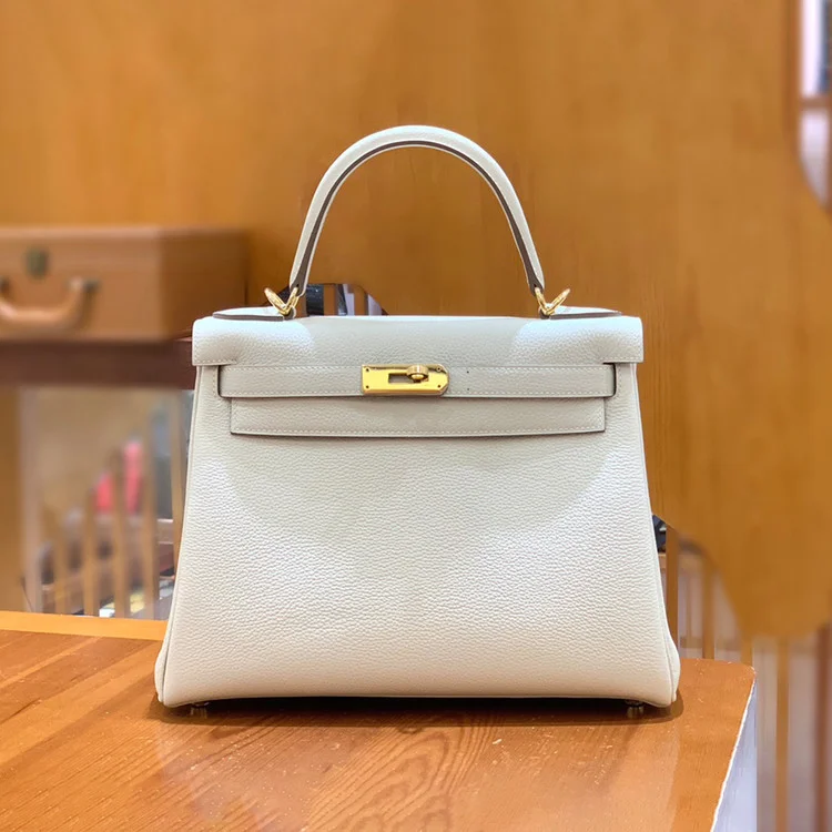 에르메스 켈리 28 르투르네 밀크 쉐이크 골드 하드웨어 (100% HAND MADE)