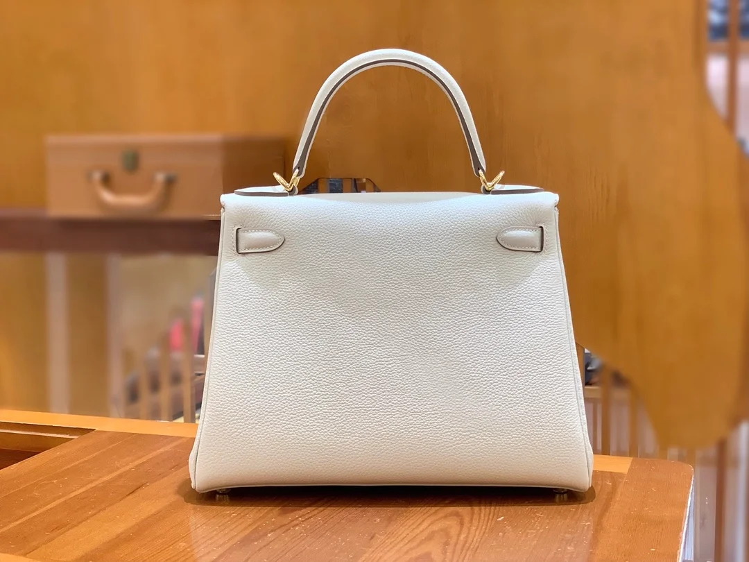 에르메스 켈리 28 르투르네 밀크 쉐이크 골드 하드웨어 (100% HAND MADE)