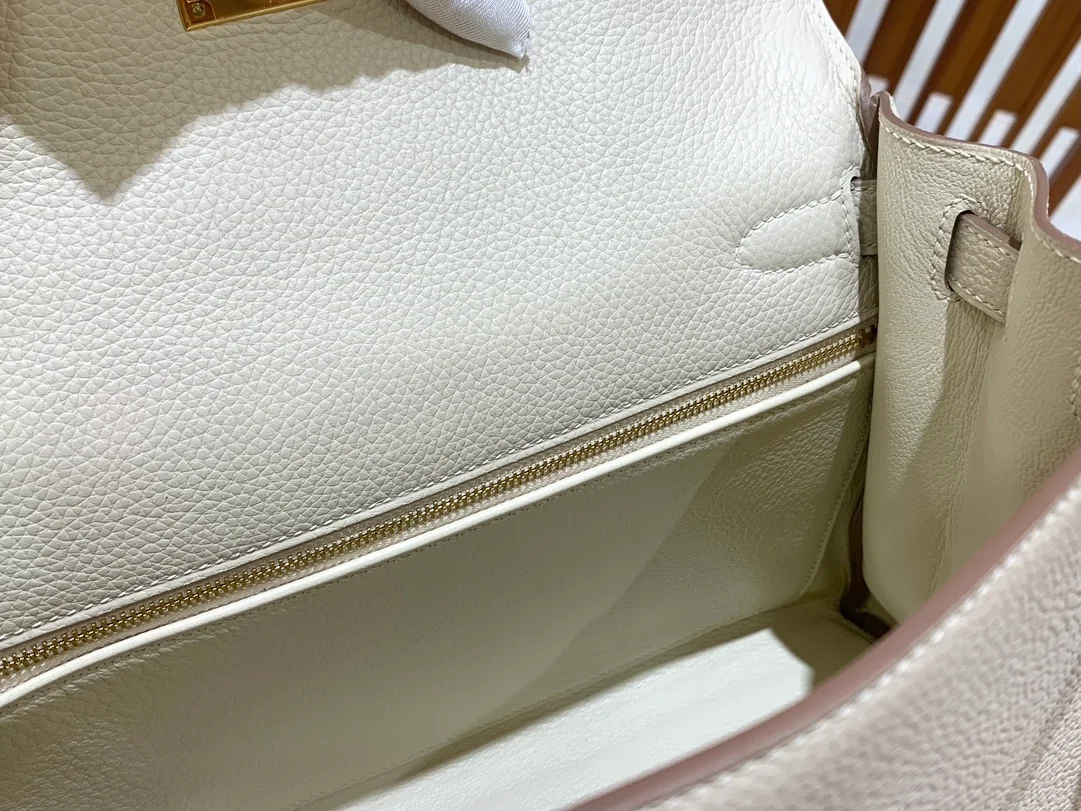 에르메스 켈리 28 르투르네 밀크 쉐이크 골드 하드웨어 (100% HAND MADE)