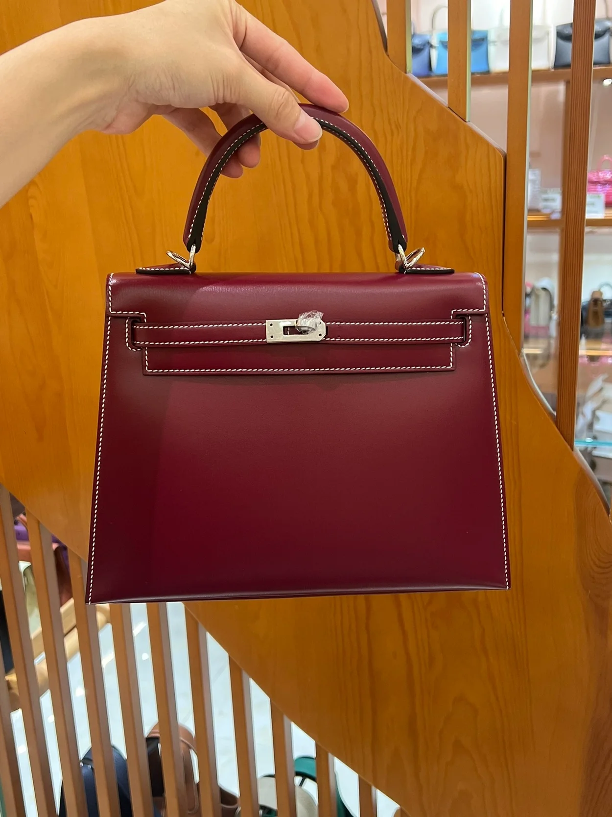 에르메스 켈리 25 셀리에 박스 브리드 레드 실버 하드웨어 (100% HAND MADE)