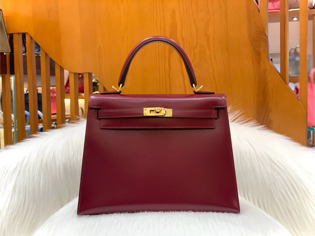 에르메스 켈리 25 셀리에 박스 레트로 레드 골드 하드웨어 (100% HAND MADE)