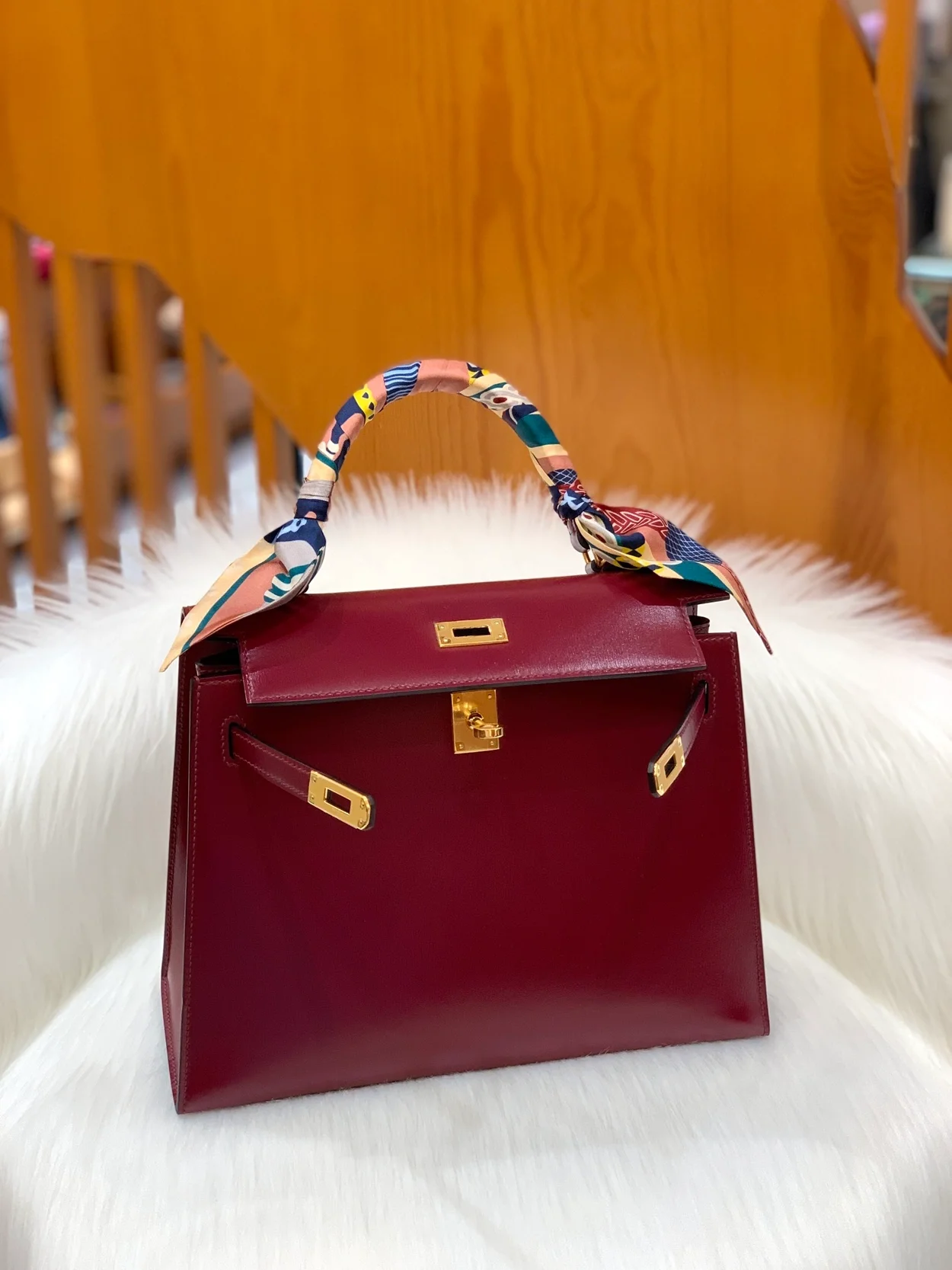 에르메스 켈리 25 셀리에 박스 레트로 레드 골드 하드웨어 (100% HAND MADE)