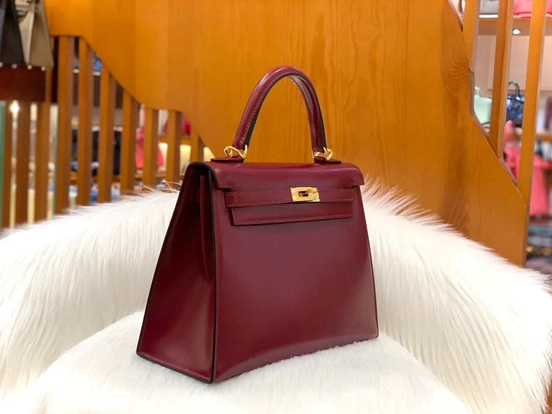 에르메스 켈리 25 셀리에 박스 레트로 레드 골드 하드웨어 (100% HAND MADE)