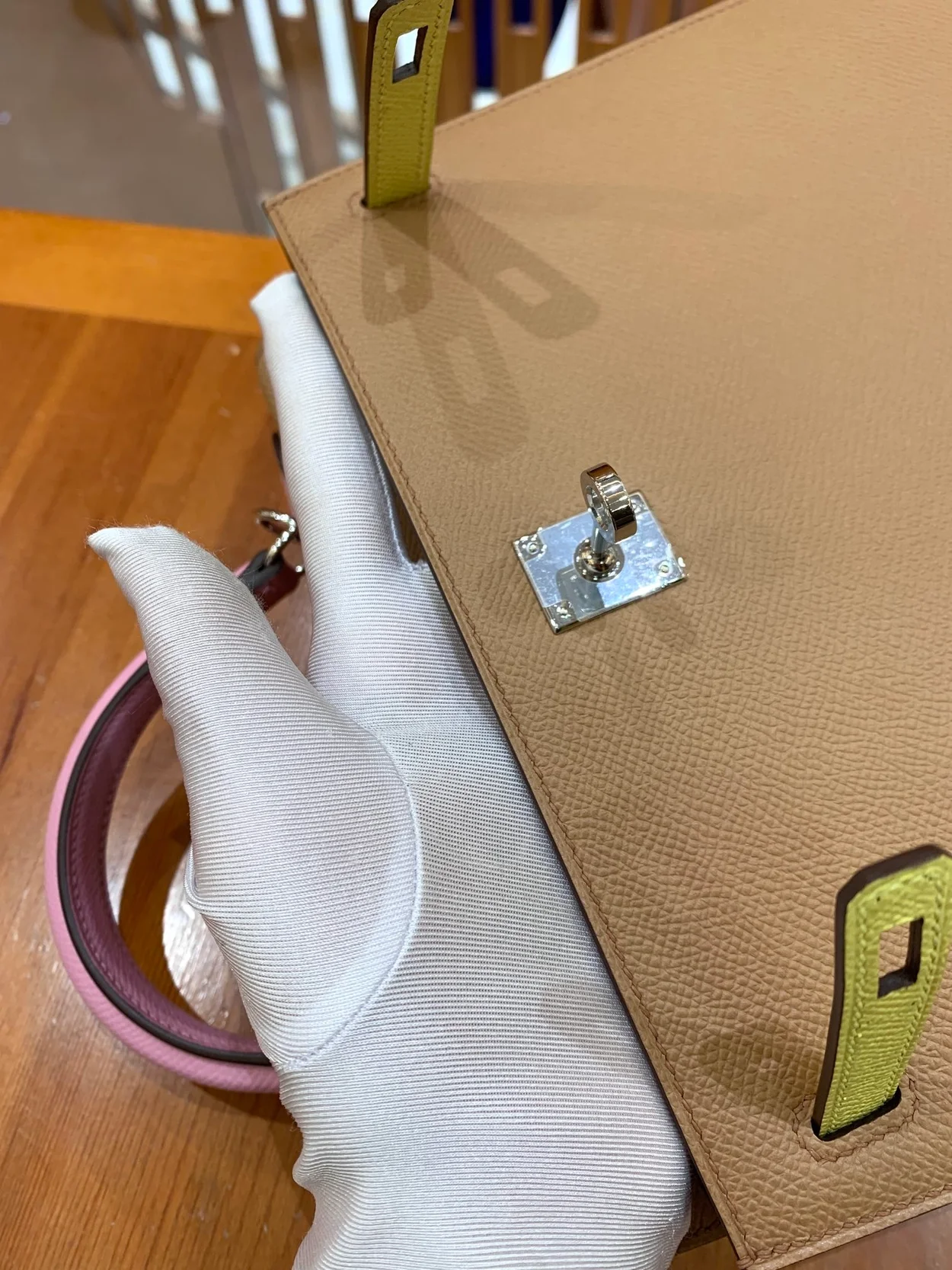 에르메스 켈리 25 셀리에 트리컬러 (라임/차이/모브) 실버 하드웨어 (100% HAND MADE)