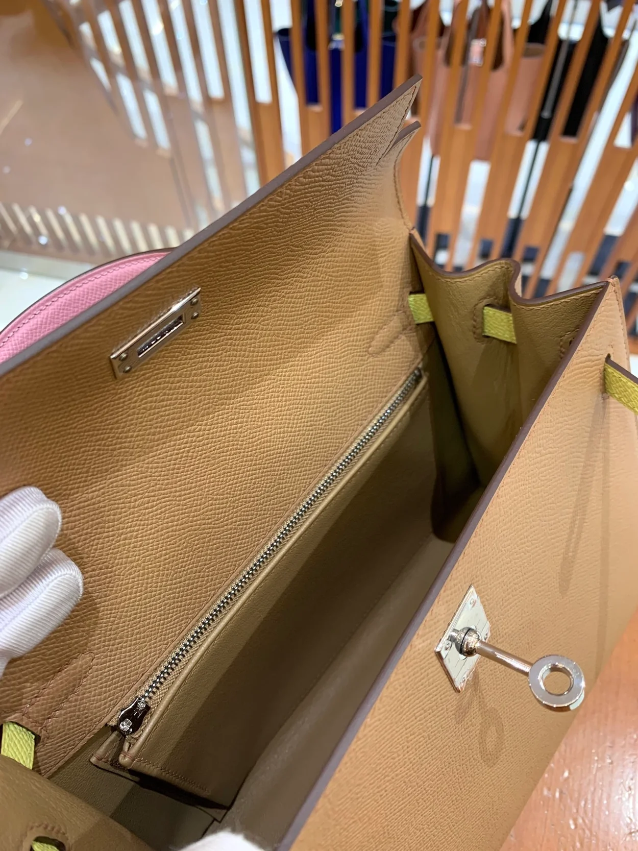 에르메스 켈리 25 셀리에 트리컬러 (라임/차이/모브) 실버 하드웨어 (100% HAND MADE)