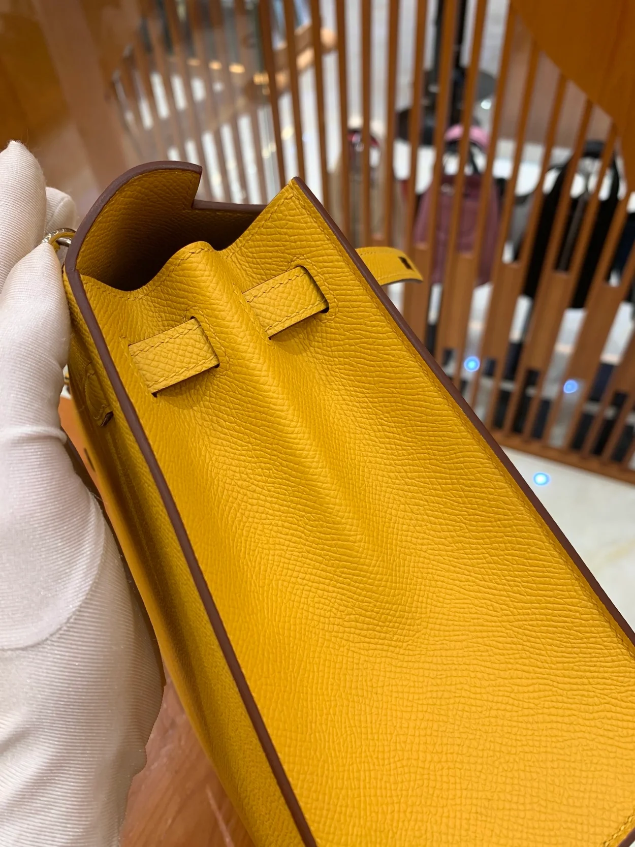 에르메스 켈리 25 셀리에 엠버 옐로우 실버 하드웨어 (100% HAND MADE)