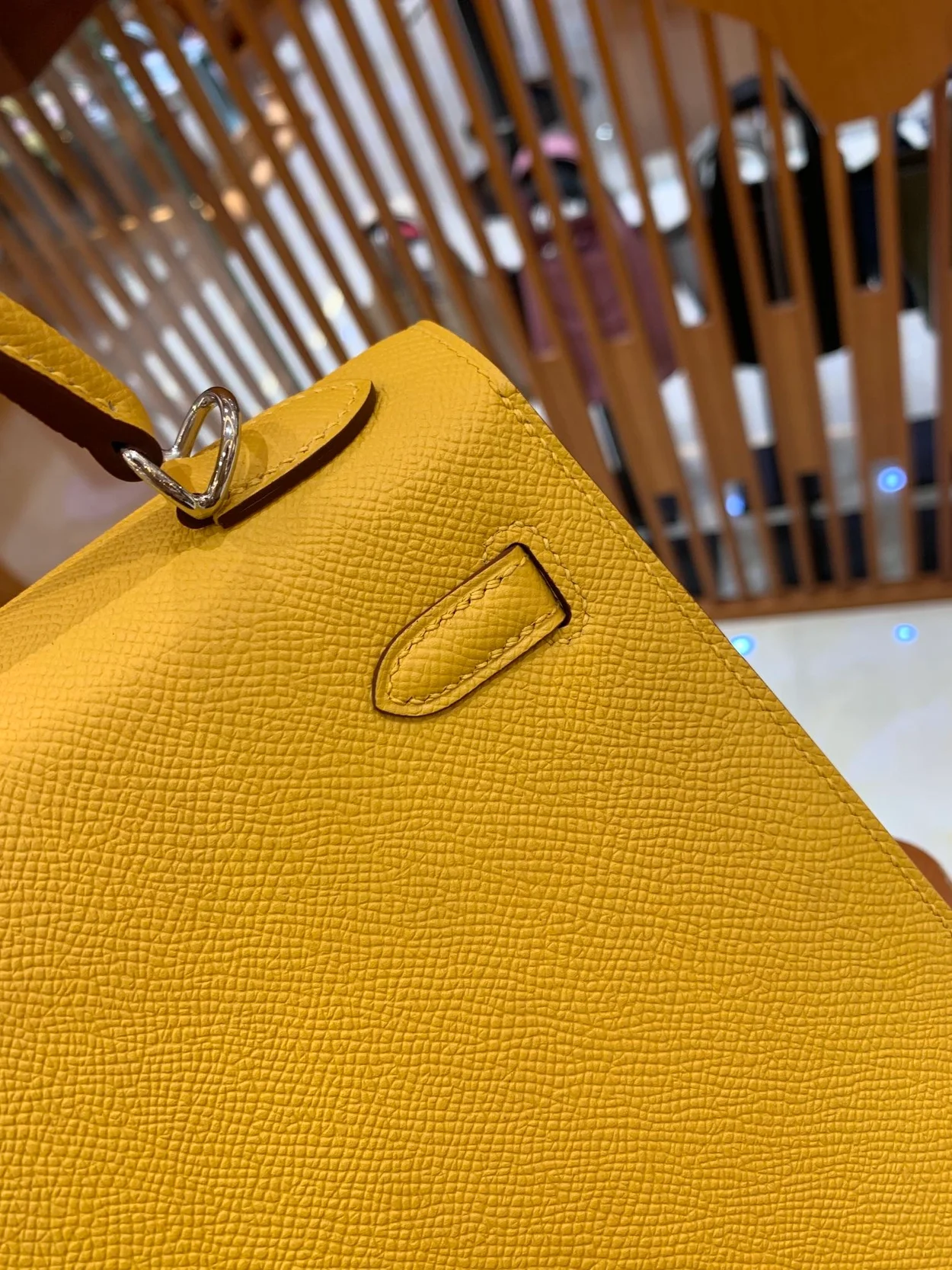 에르메스 켈리 25 셀리에 엠버 옐로우 실버 하드웨어 (100% HAND MADE)