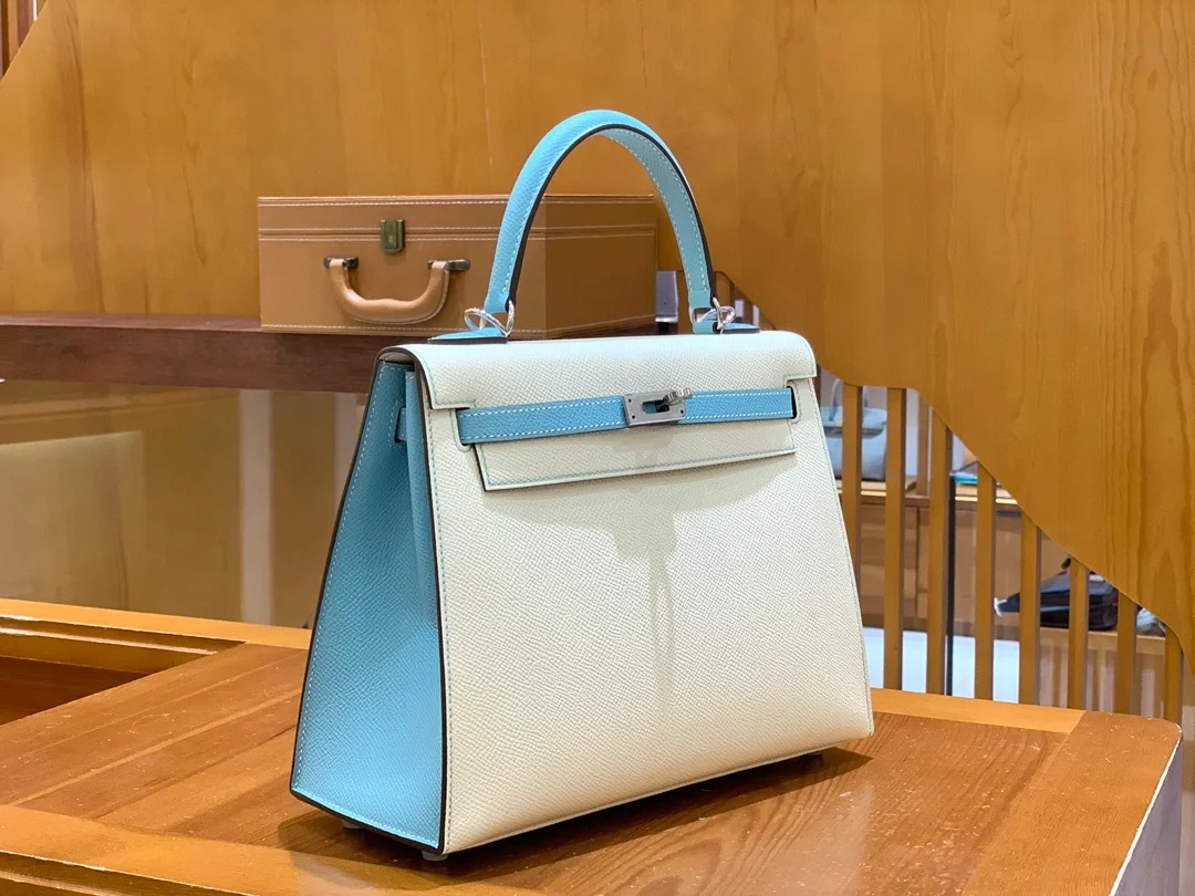 에르메스 켈리 25 셀리에 화이트 마카롱 실버 하드웨어 (100% HAND MADE)