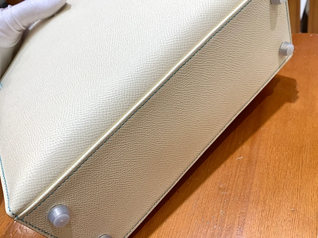 에르메스 켈리 25 셀리에 화이트 마카롱 실버 하드웨어 (100% HAND MADE)