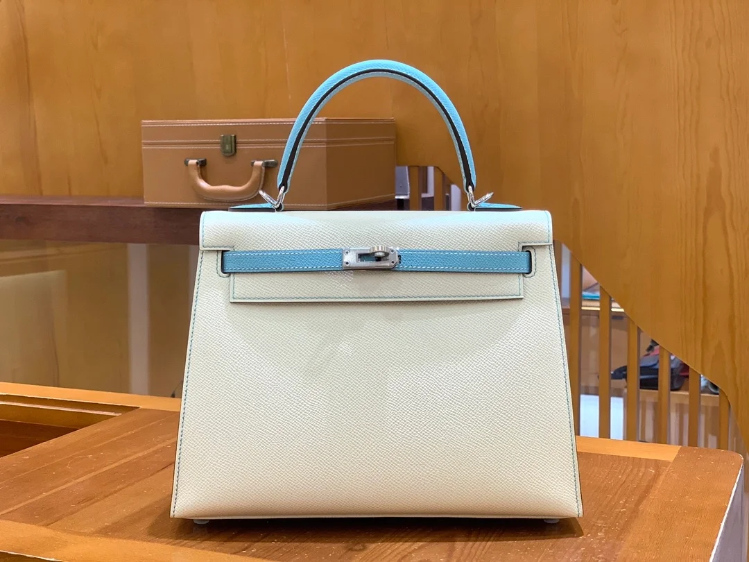 에르메스 켈리 25 셀리에 화이트 마카롱 실버 하드웨어 (100% HAND MADE)