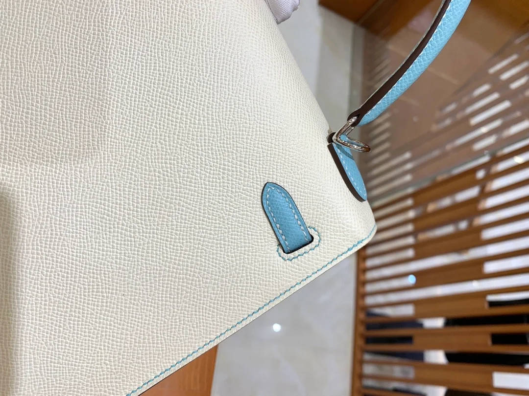 에르메스 켈리 25 셀리에 화이트 마카롱 실버 하드웨어 (100% HAND MADE)