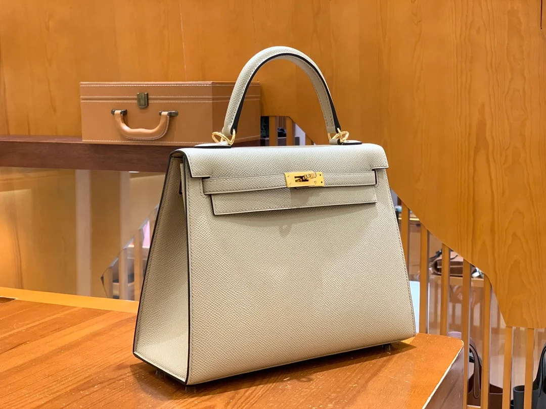 에르메스 켈리 25 셀리에 트렌치 골드 하드웨어 (100% HAND MADE)