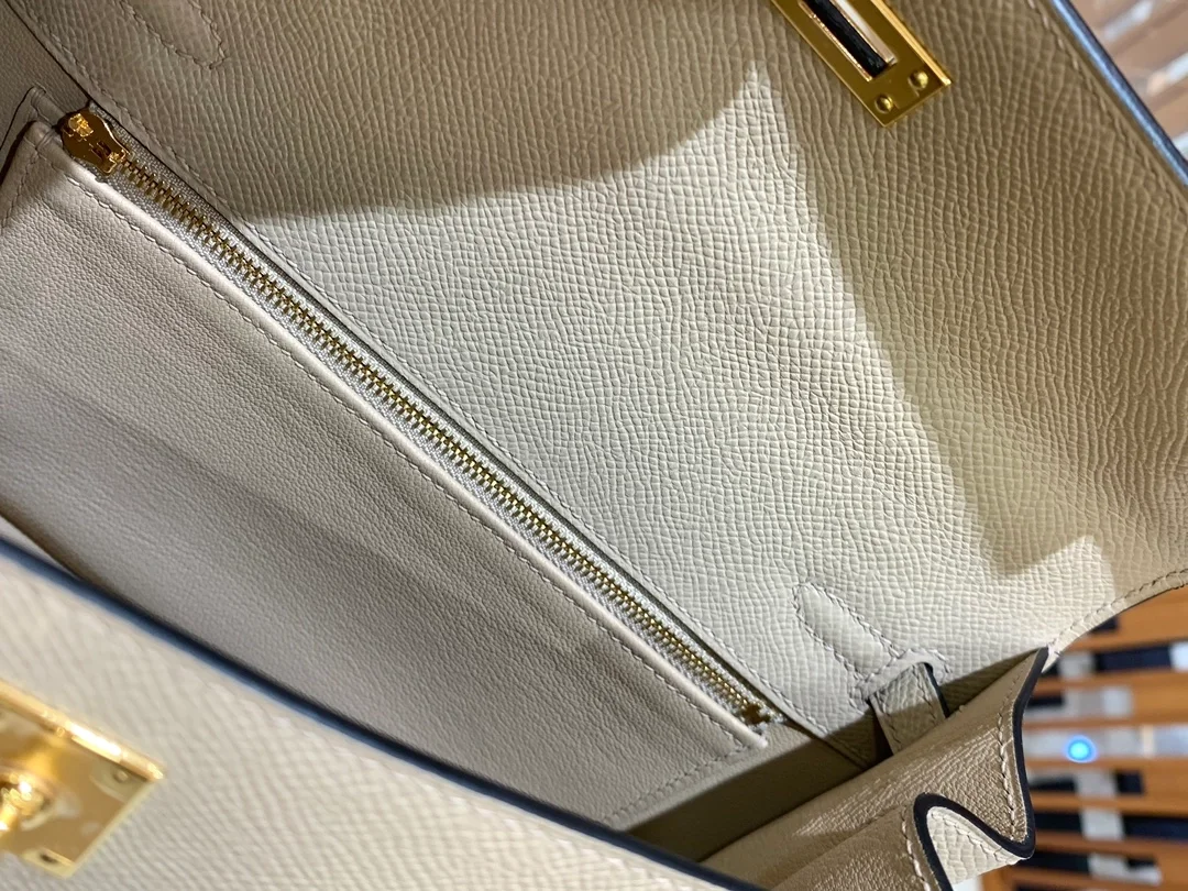 에르메스 켈리 25 셀리에 트렌치 골드 하드웨어 (100% HAND MADE)