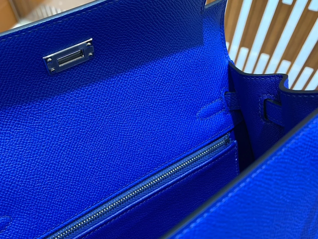 에르메스 켈리 25 셀리에 일렉트릭 블루 실버 하드웨어 (100% HAND MADE)