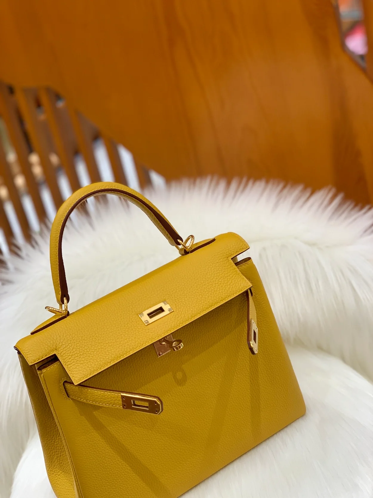 에르메스 켈리 25 르투르네 앰버 옐로우 골드 하드웨어 (100% HAND MADE)
