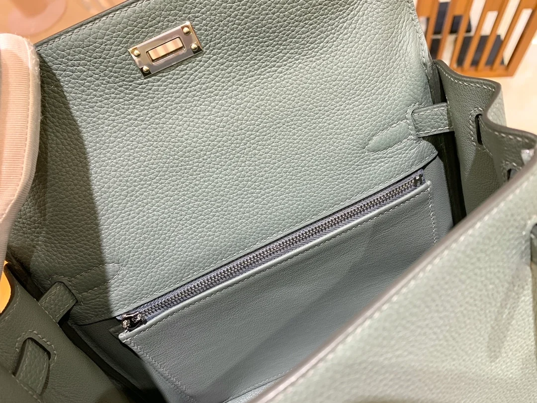 에르메스 켈리 25 르투르네 아몬드 그린 실버 하드웨어 (100% HAND MADE)