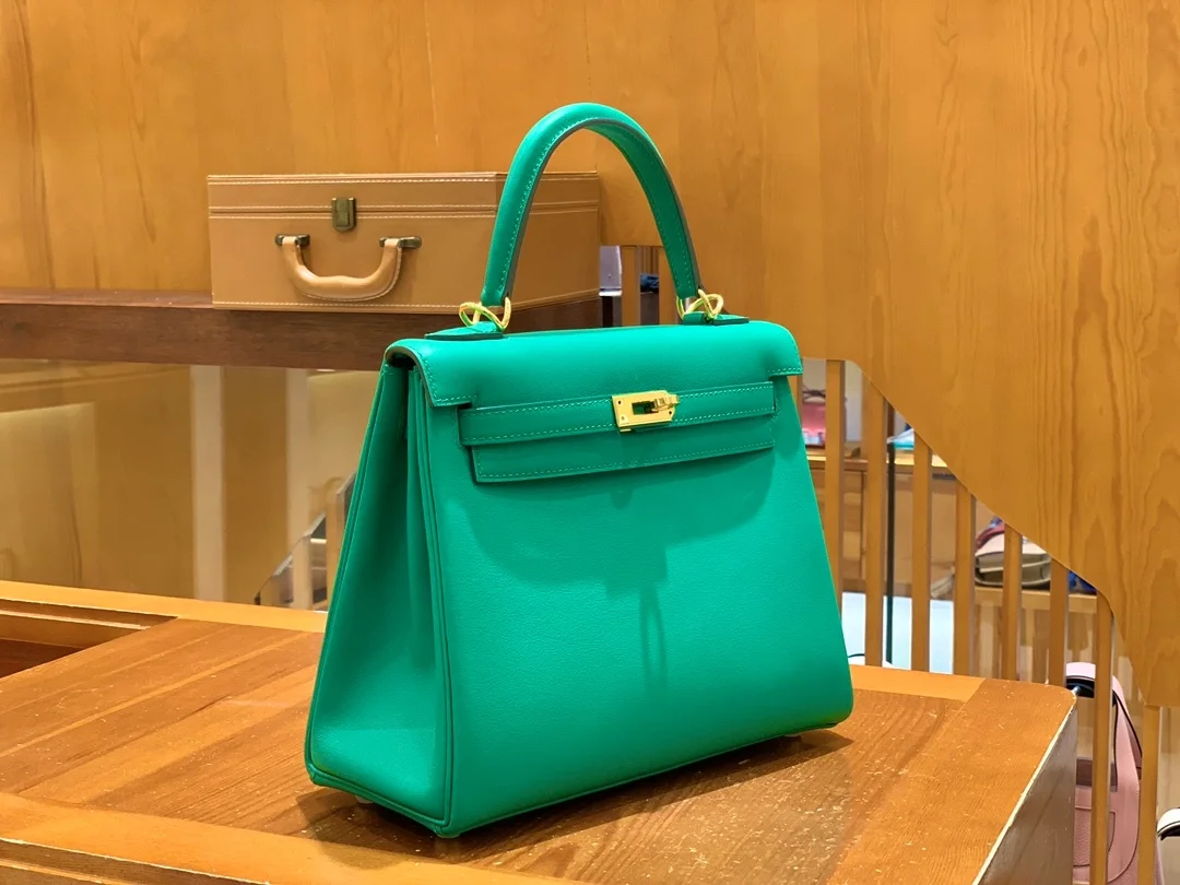 에르메스 켈리 25 르투르네 스위프트 민트 그린 골드 하드웨어 (100% HAND MADE)