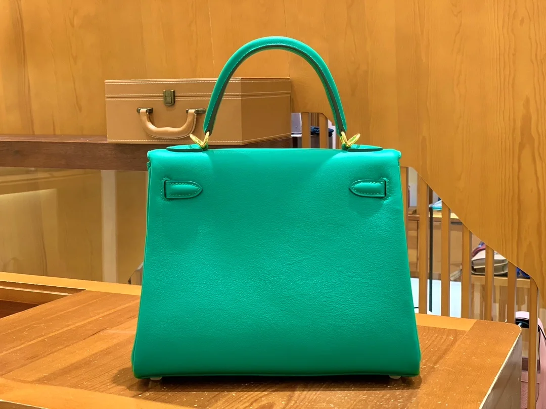 에르메스 켈리 25 르투르네 스위프트 민트 그린 골드 하드웨어 (100% HAND MADE)