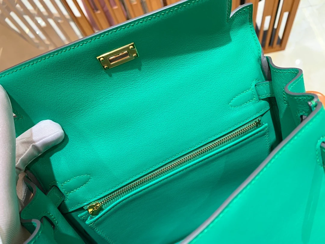 에르메스 켈리 25 르투르네 스위프트 민트 그린 골드 하드웨어 (100% HAND MADE)