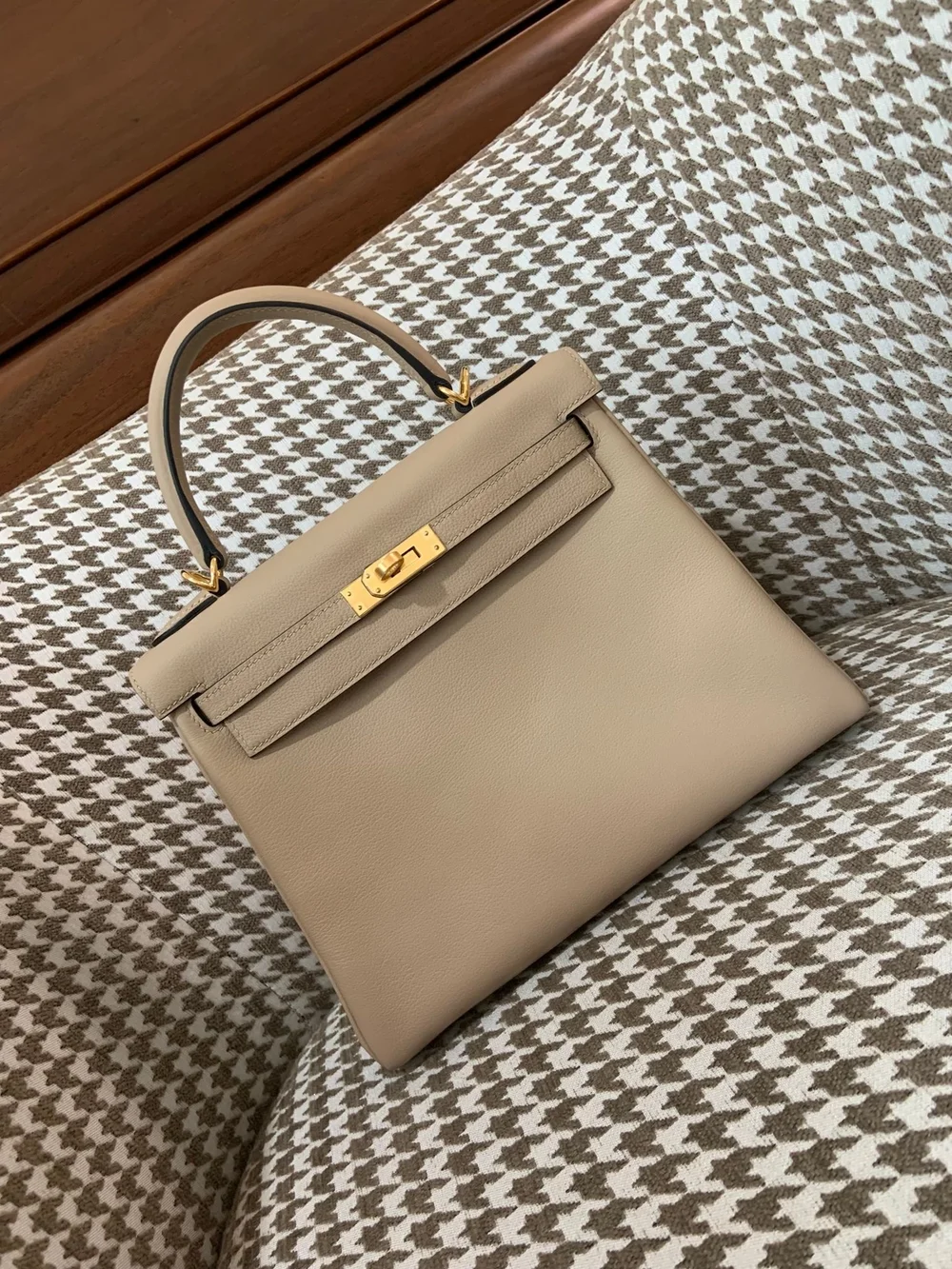 에르메스 켈리 25 르투르네 스위프트 트렌치 골드 하드웨어 (100% HAND MADE)