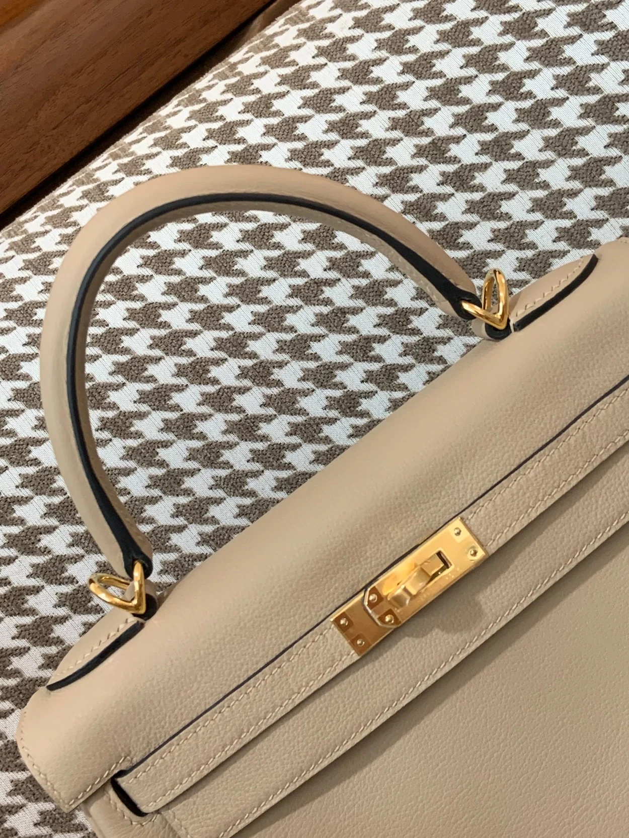 에르메스 켈리 25 르투르네 스위프트 트렌치 골드 하드웨어 (100% HAND MADE)