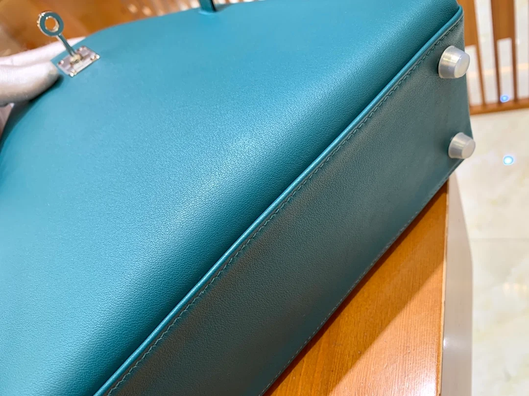 에르메스 켈리 25 르투르네 스위프트 이즈미르 블루 실버 하드웨어 (100% HAND MADE)