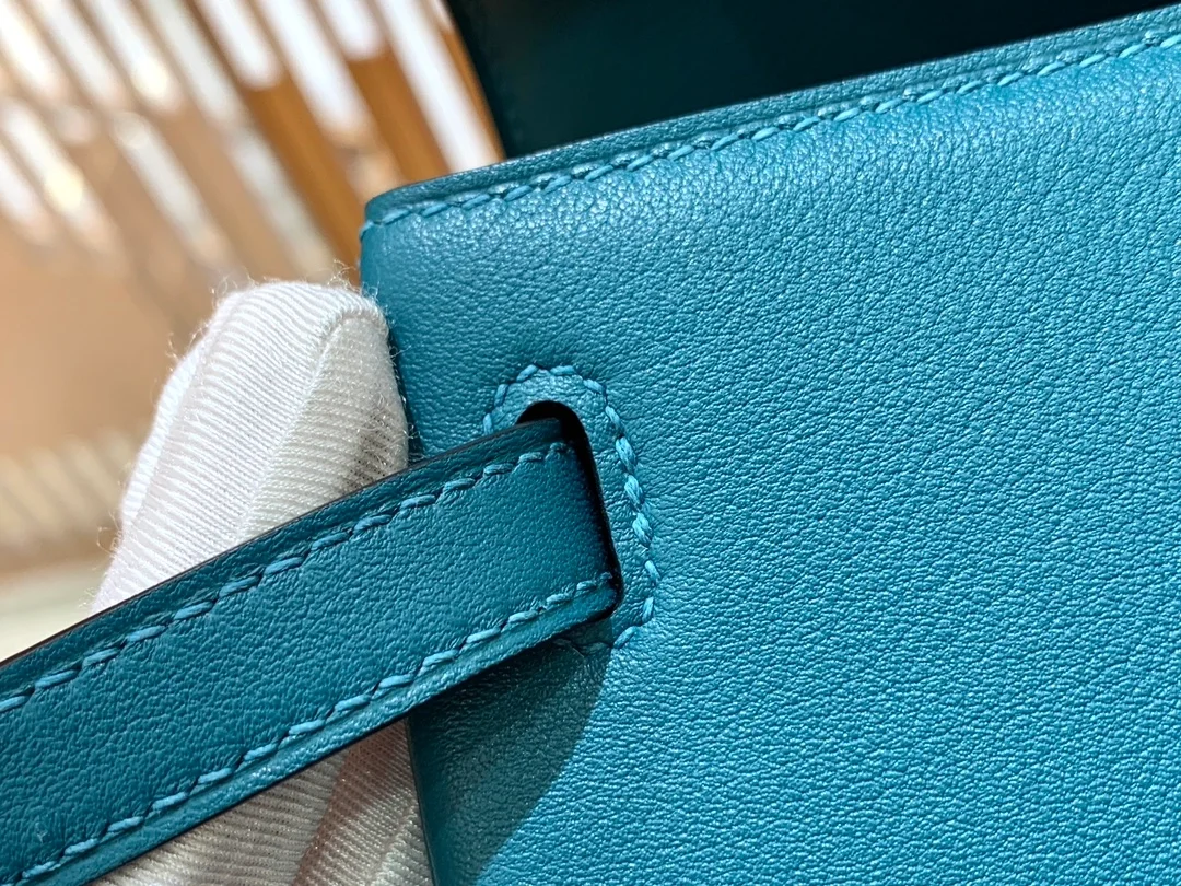 에르메스 켈리 25 르투르네 스위프트 이즈미르 블루 실버 하드웨어 (100% HAND MADE)