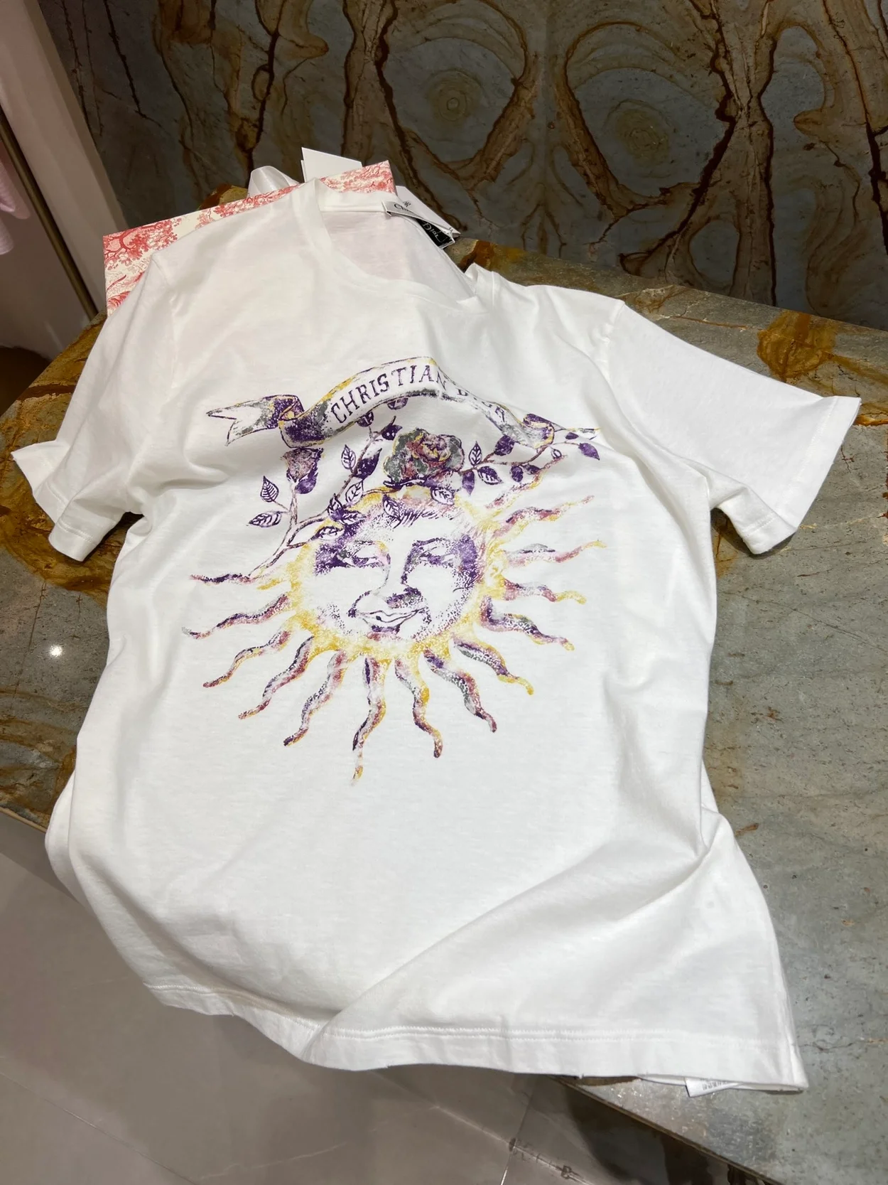 디올 코튼 린넨 저지 스톤워싱 티셔츠 화이트