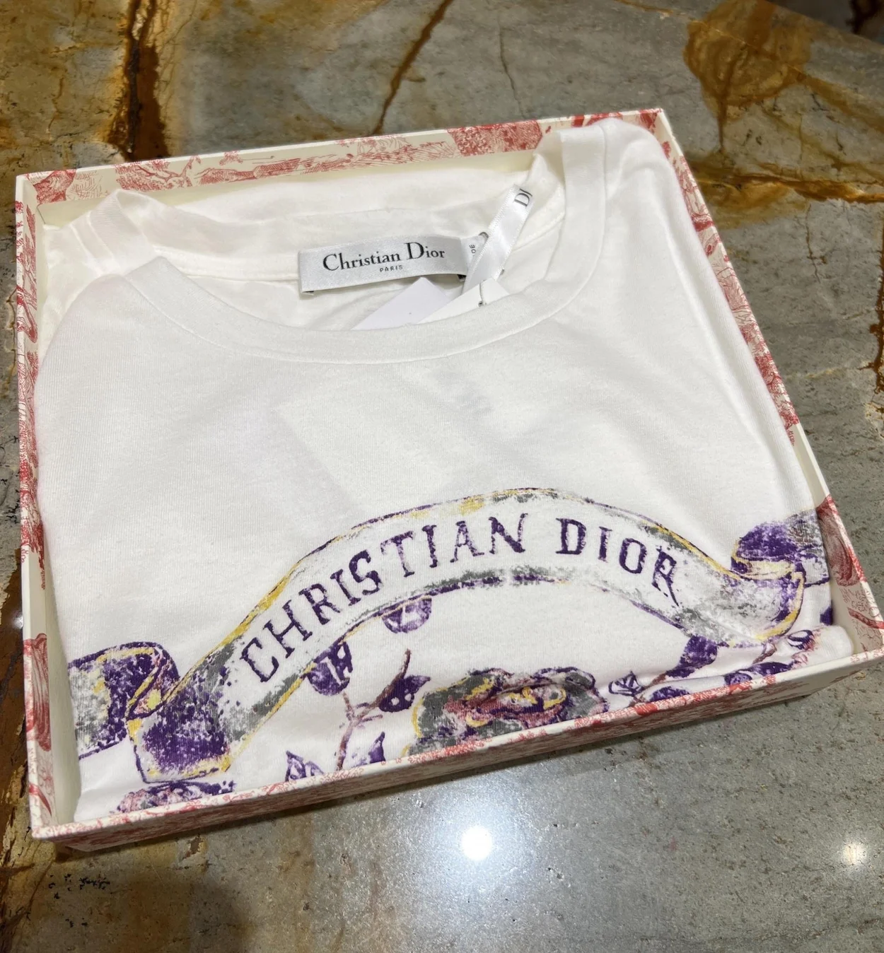 디올 코튼 린넨 저지 스톤워싱 티셔츠 화이트