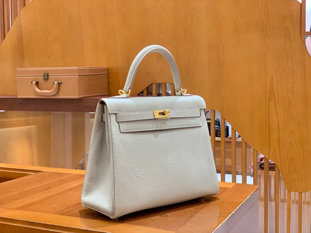 에르메스 켈리 25 르투르네 펄 그레이 골드 하드웨어 (100% HAND MADE)